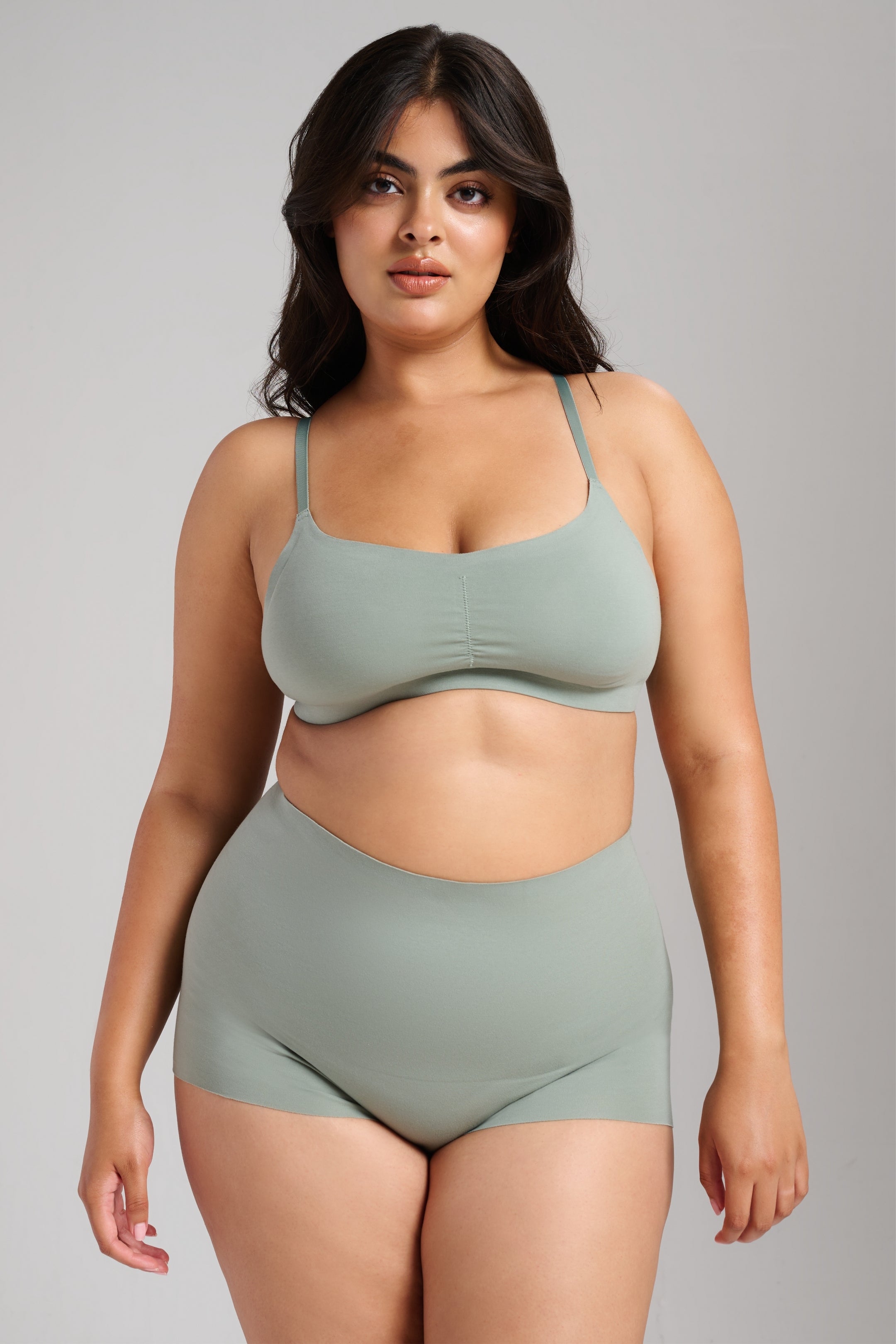 Organic Cotton No-Show V-Scoop Bra - SIELLA - Color: Sage Sauge