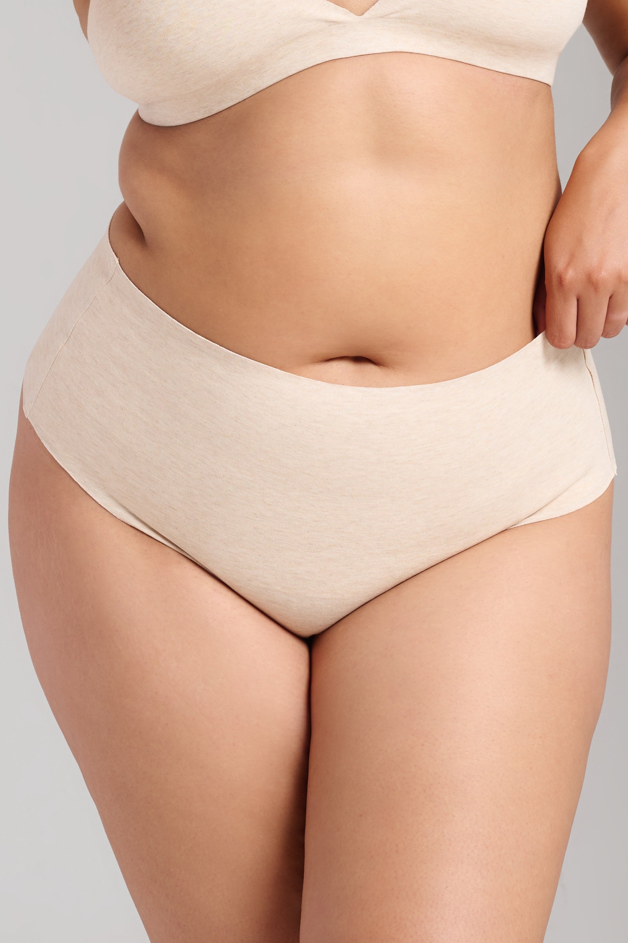 Organic Cotton No-Show Shaping Thong - SIELLA - Color: Oatmeal Avoine