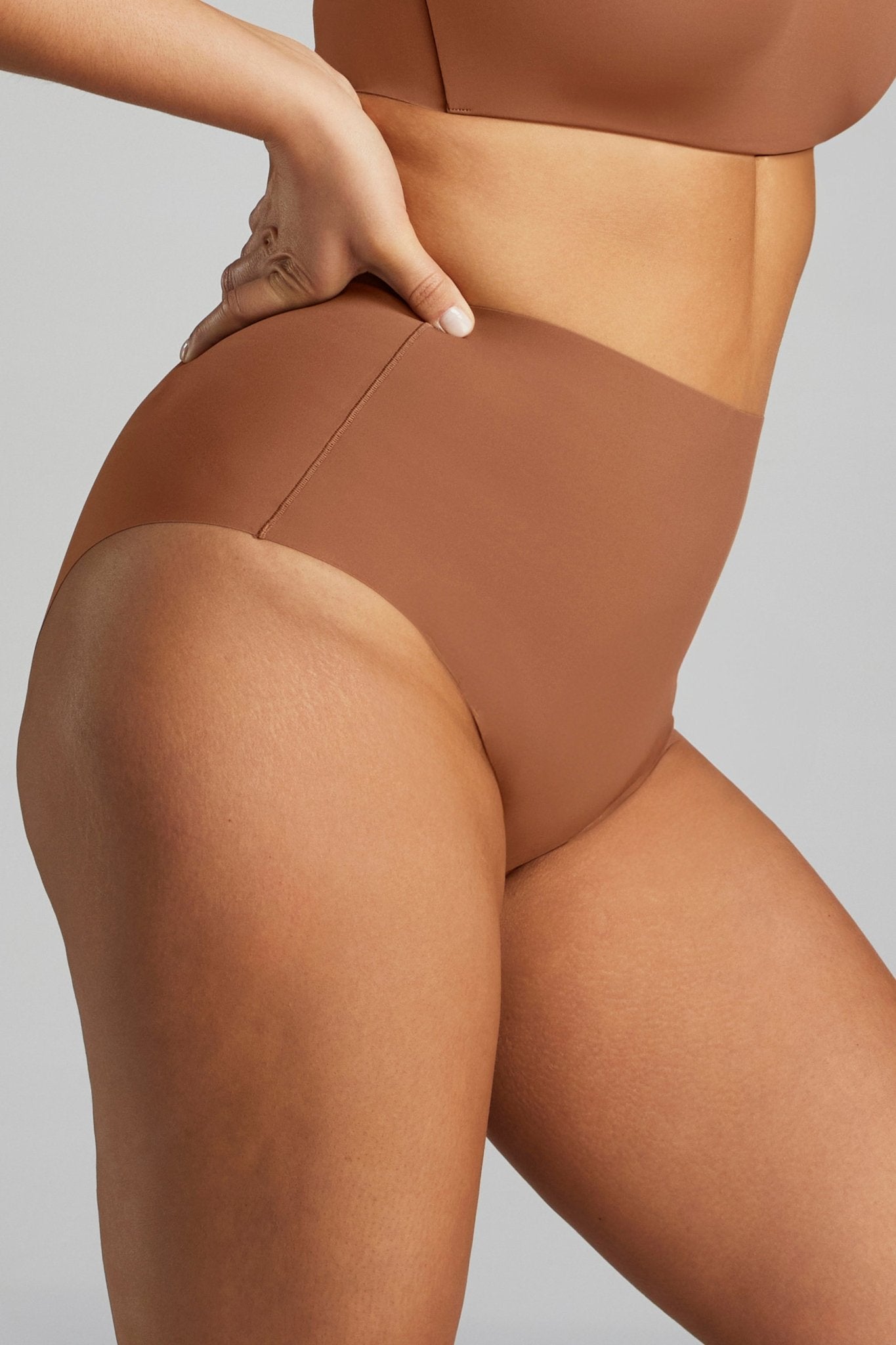 No - Show Shaping Brief - Siella - Color: Toffee Caramel