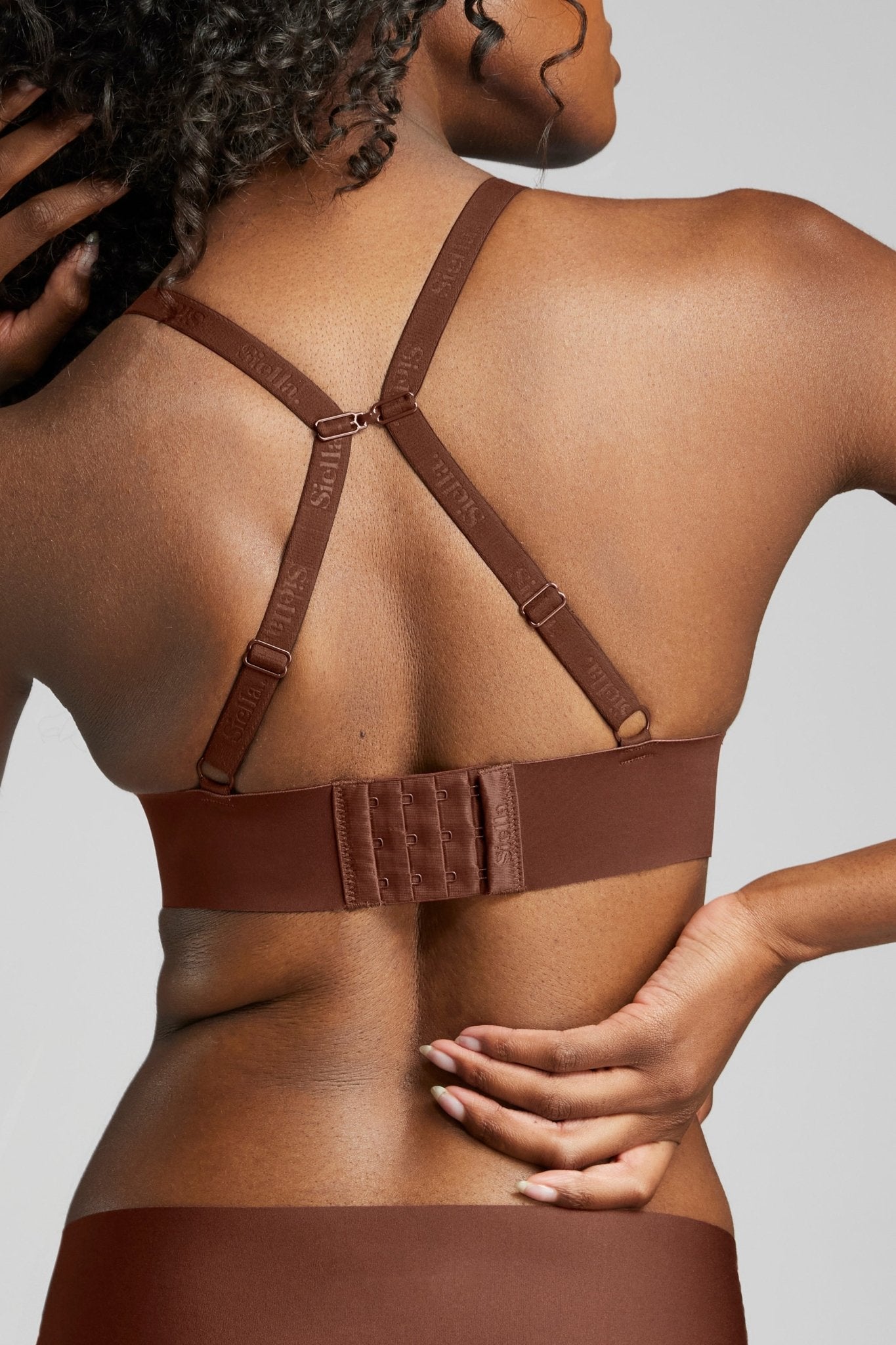 No - Show Triangle Bra - Siella - Color: Cocoa Cacao