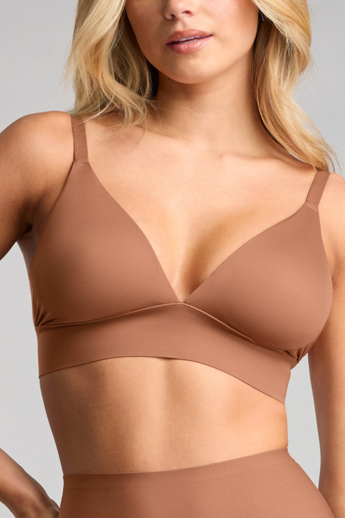 No - Show Triangle Bra - Siella - Color: Toffee Caramel