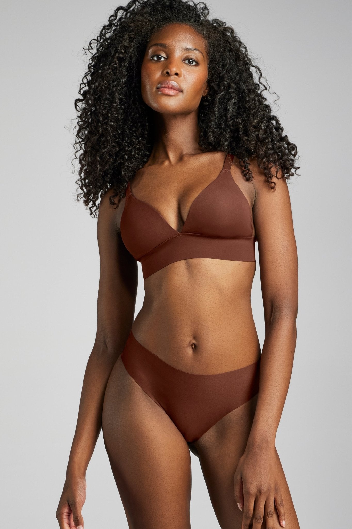 No - Show Triangle Bra - Siella - Color: Cocoa Cacao
