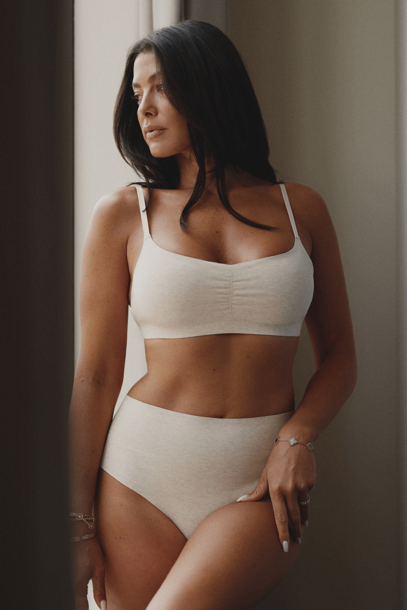 Organic Cotton No - Show V - Scoop Bra - Siella - Color: Oatmeal Avoine