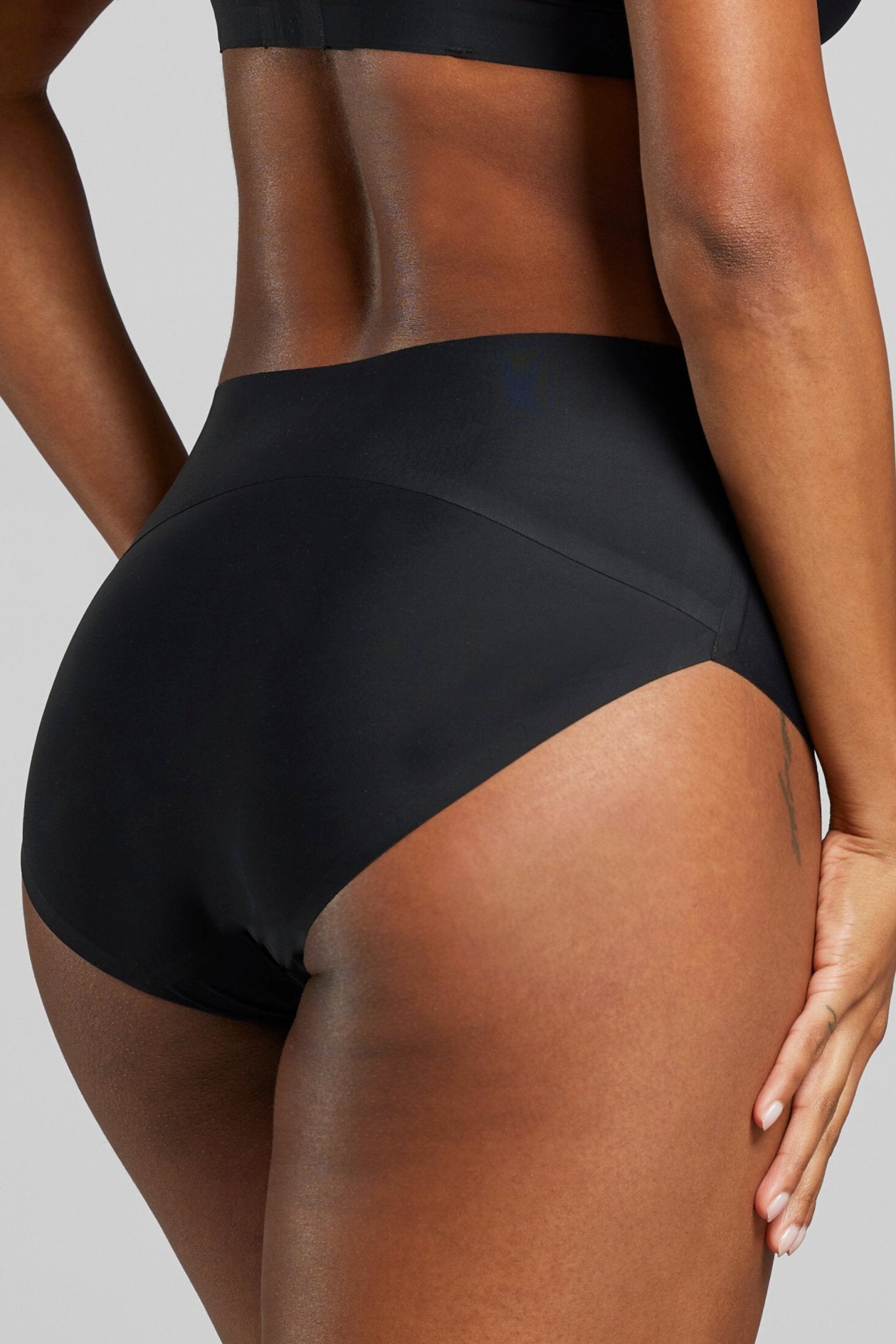 Lingerie Sexy Transparent Underwear High Elastic Thigh Sling