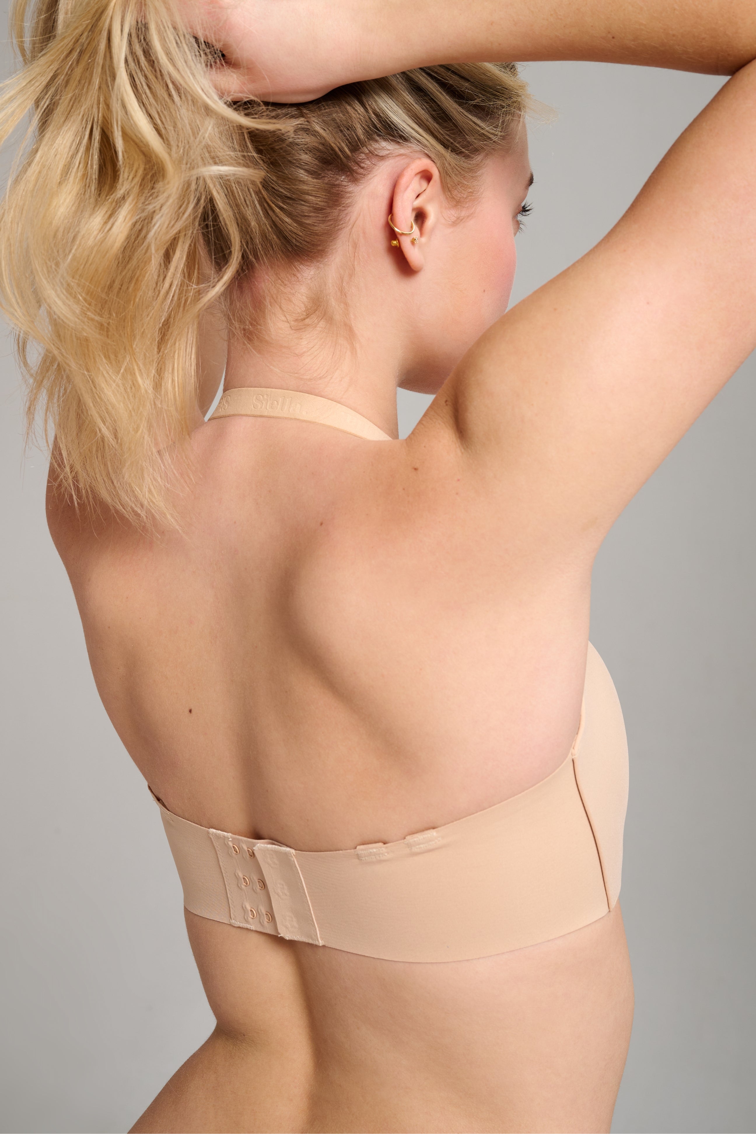 No-Show Strapless Foam Bra - Siella - Color: Maple Sugar Sucre d'érable