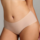 Invisible Hipster - Siella - Color: Biscotti Beige Beige biscotti