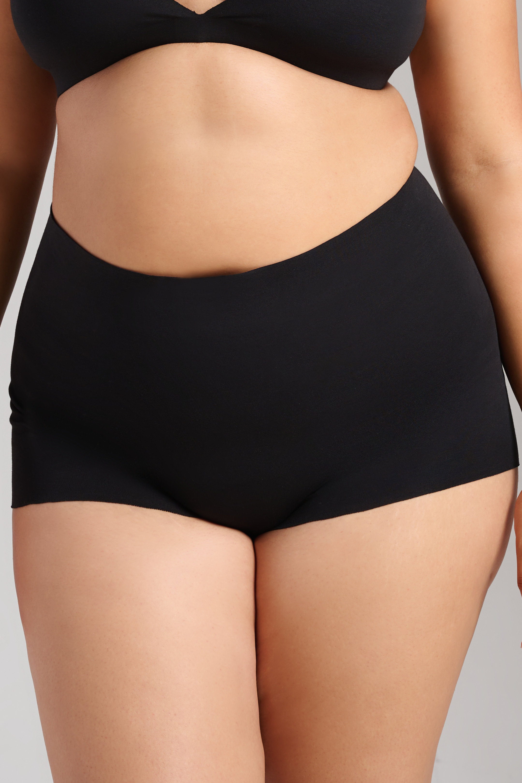 Organic Cotton No-Show Shaping Boy Short - SIELLA - Color: Black Noir
