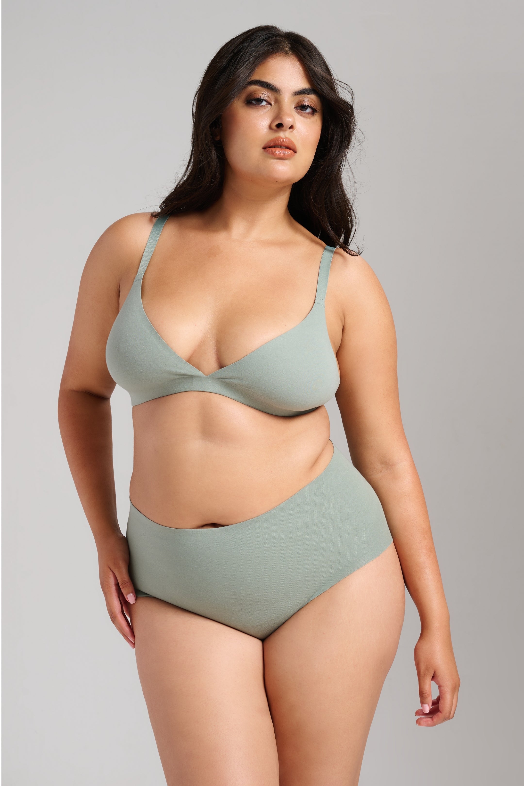 Organic Cotton No-Show Shaping Brief - SIELLA - Color: Sage Sauge