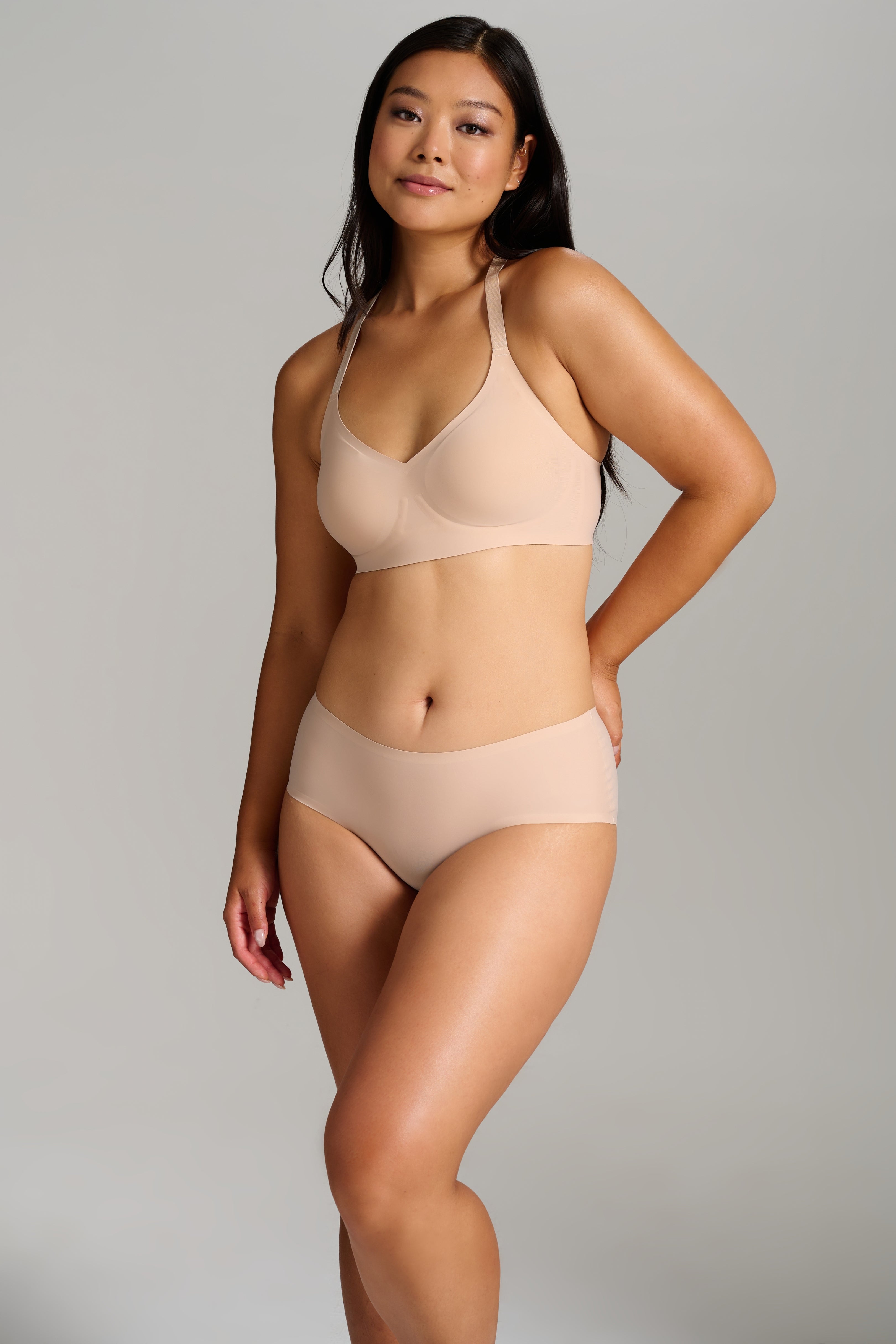Invisible Hipster - Siella - Color: Biscotti Beige Beige biscotti