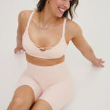No-Show V-Neck Bra - BARELY PINK - Siella - Color: Barely Pink Rose délicat
