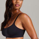 No-Show Scoop Neck Bra - Siella - Color: Black Noir