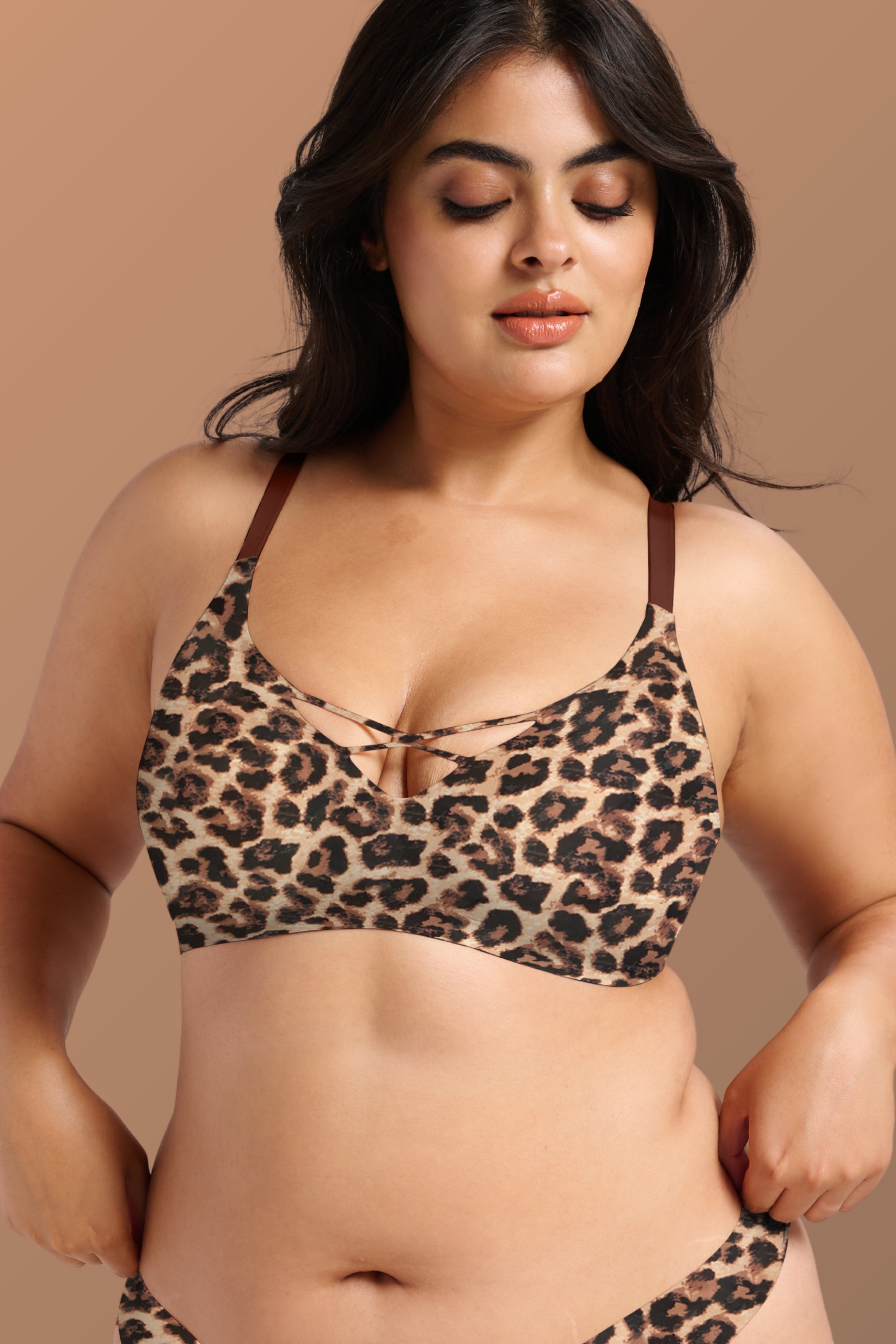No - Show V - Neck Bra - Siella - Color: Leopard Léopard
