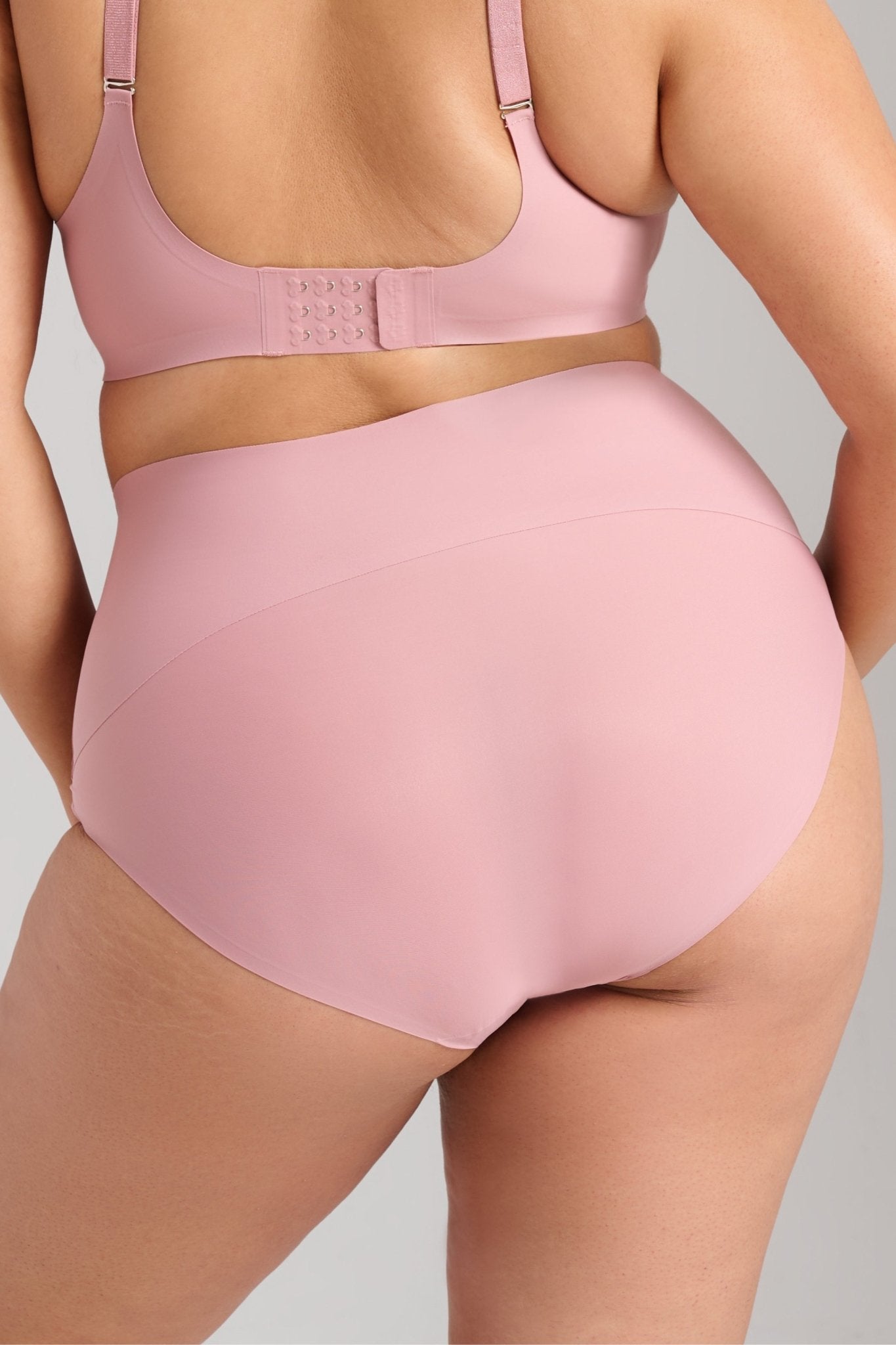 Invisible High Waist Shaping Brief - SIELLA - Color: Dusty Rose Vieux rose