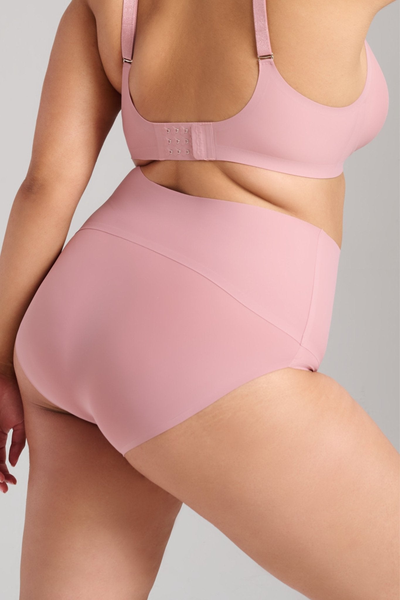 Invisible High Waist Shaping Brief - SIELLA - Color: Dusty Rose Vieux rose