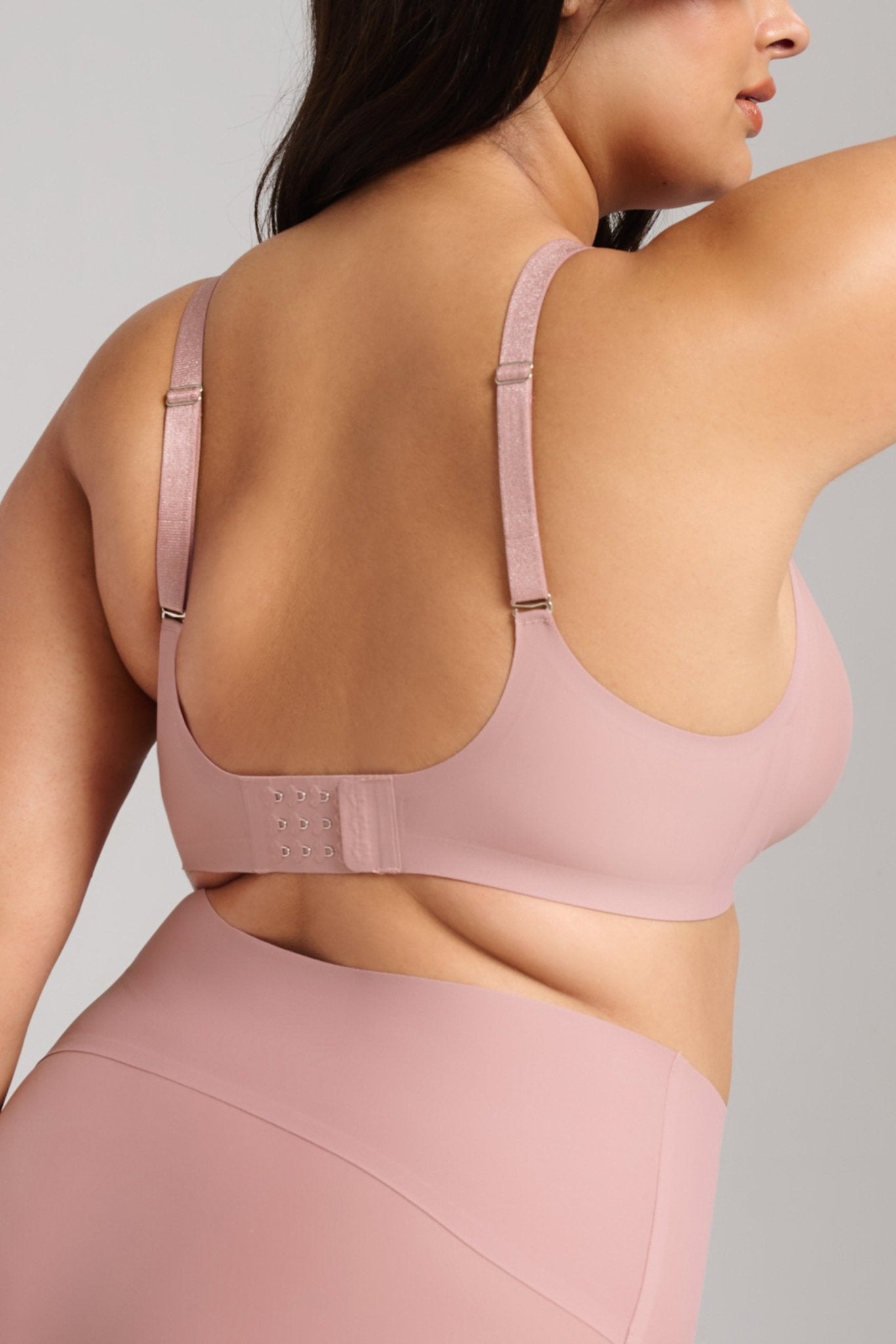 Invisible V-Neck Bra - SIELLA - Color: Dusty Rose Vieux rose