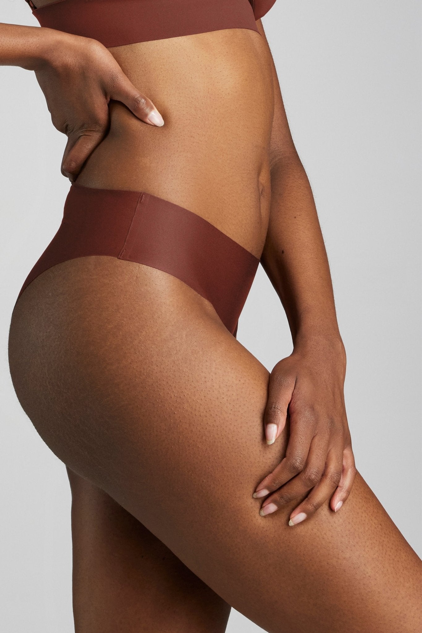 No-Show Bikini - Siella - Color: Cocoa Cacao