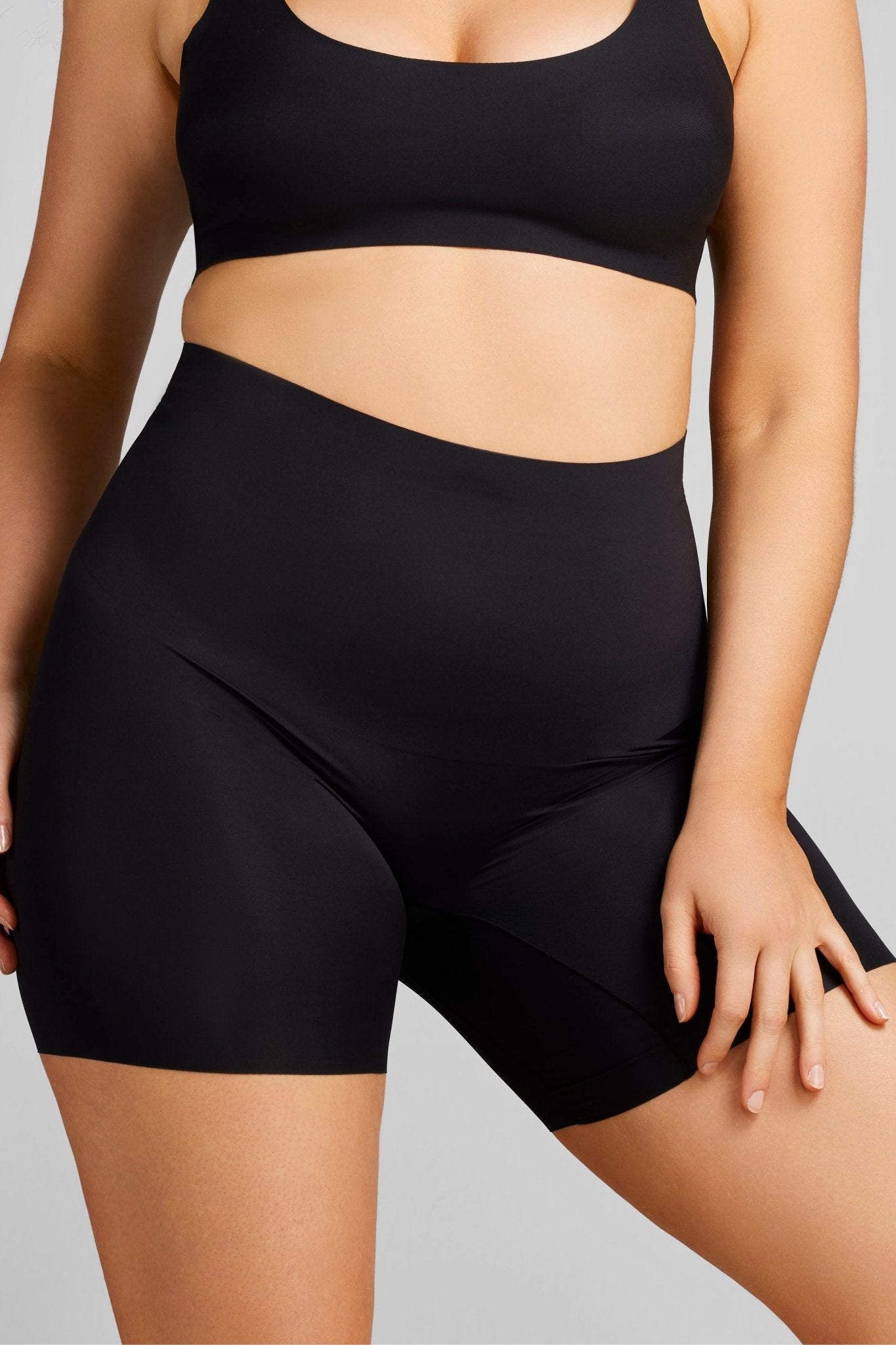 No-Show Shapewear Short - Siella - Color: Black Noir