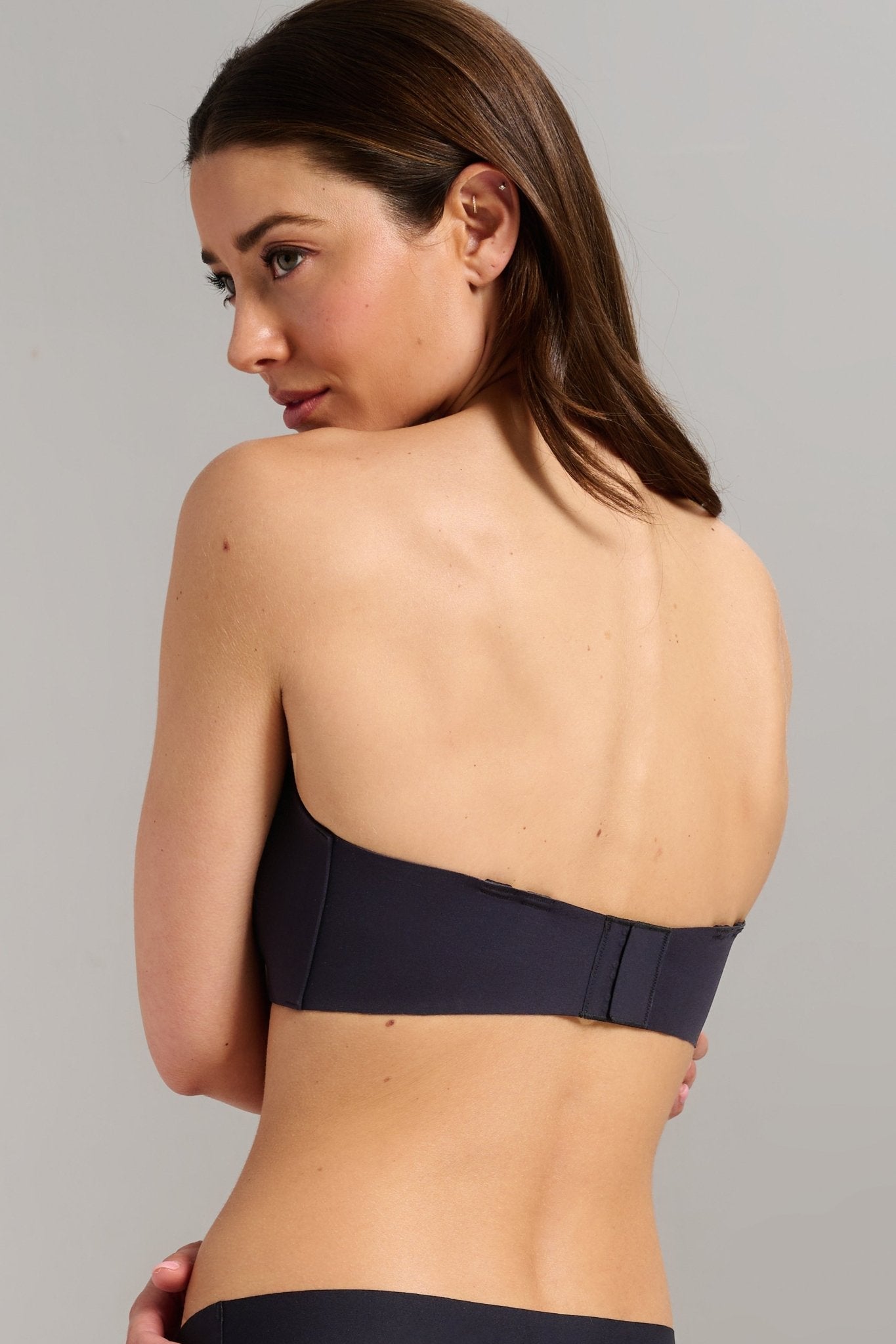 No-Show Strapless Foam Bra - Siella