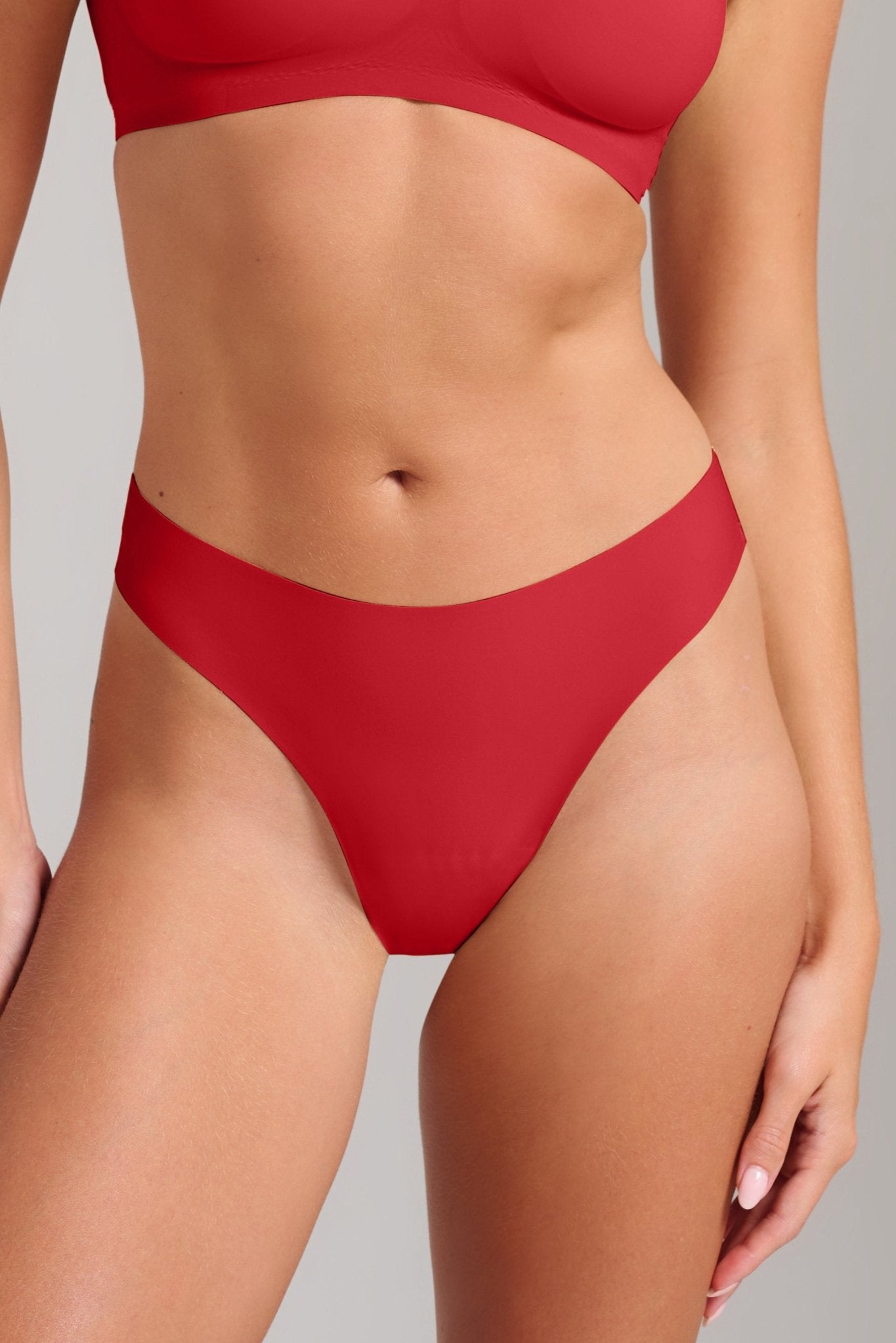 No - Show Thong - Siella - Color: Red Rouge