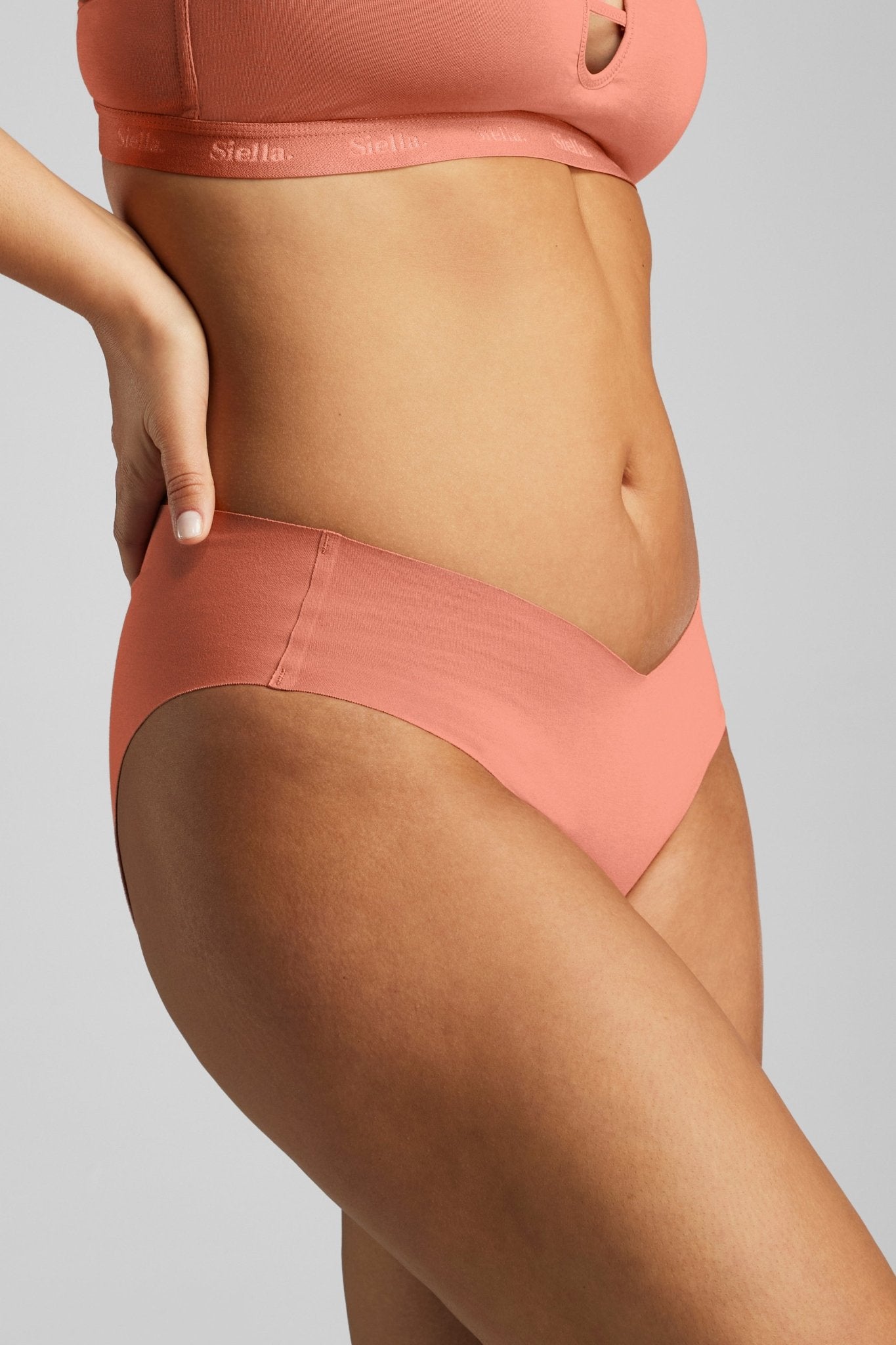 Organic Cotton No-Show Bikini - Siella - Color: Terracotta