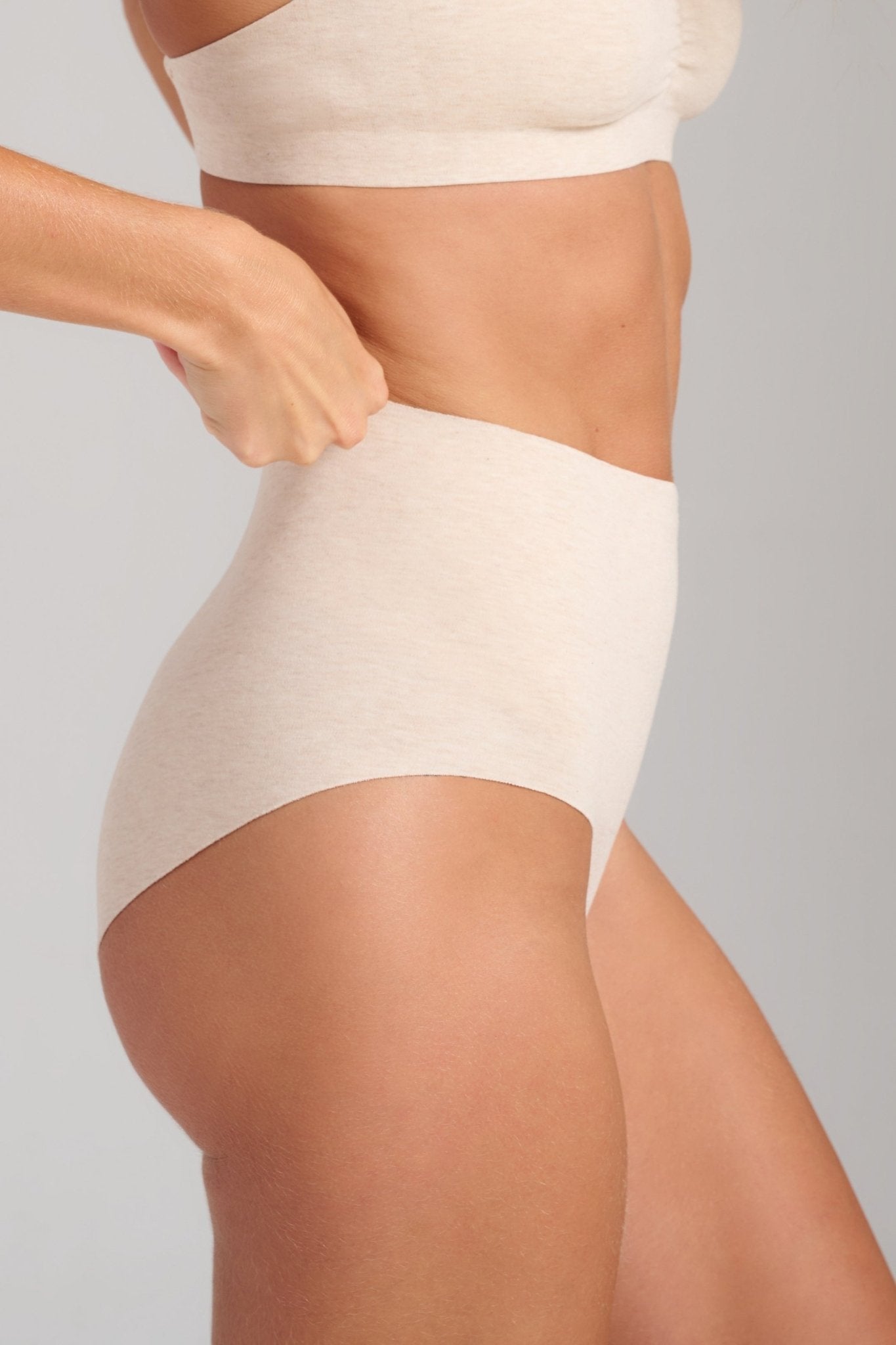 Organic Cotton No - Show Shaping Brief - Siella - Color: Oatmeal Avoine