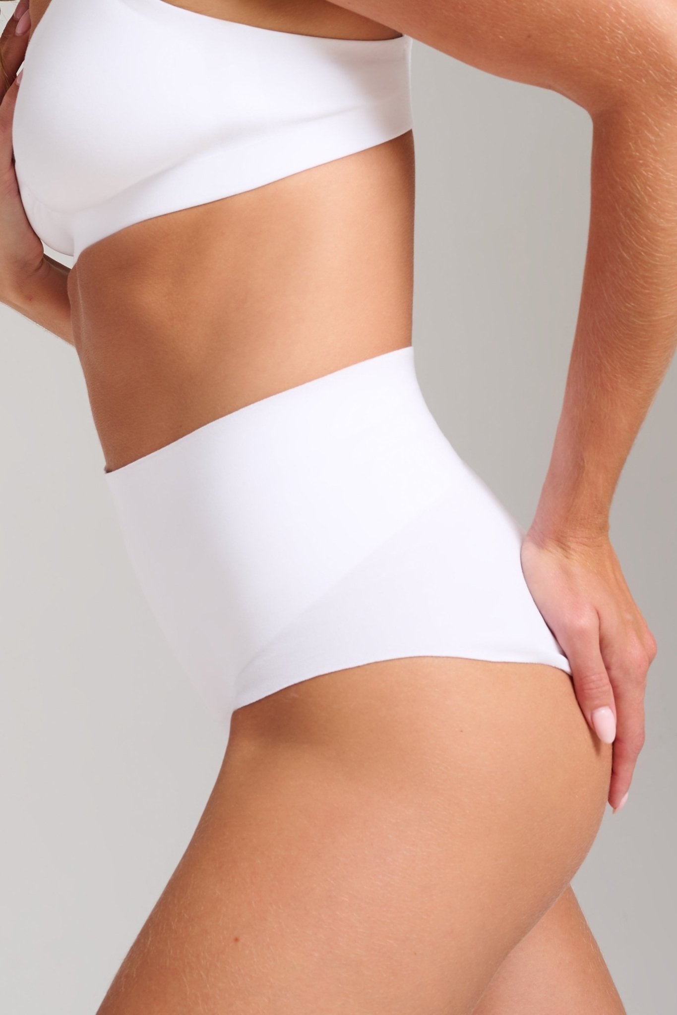 Organic Cotton No - Show Shaping Brief - Siella - Color: White Blanc