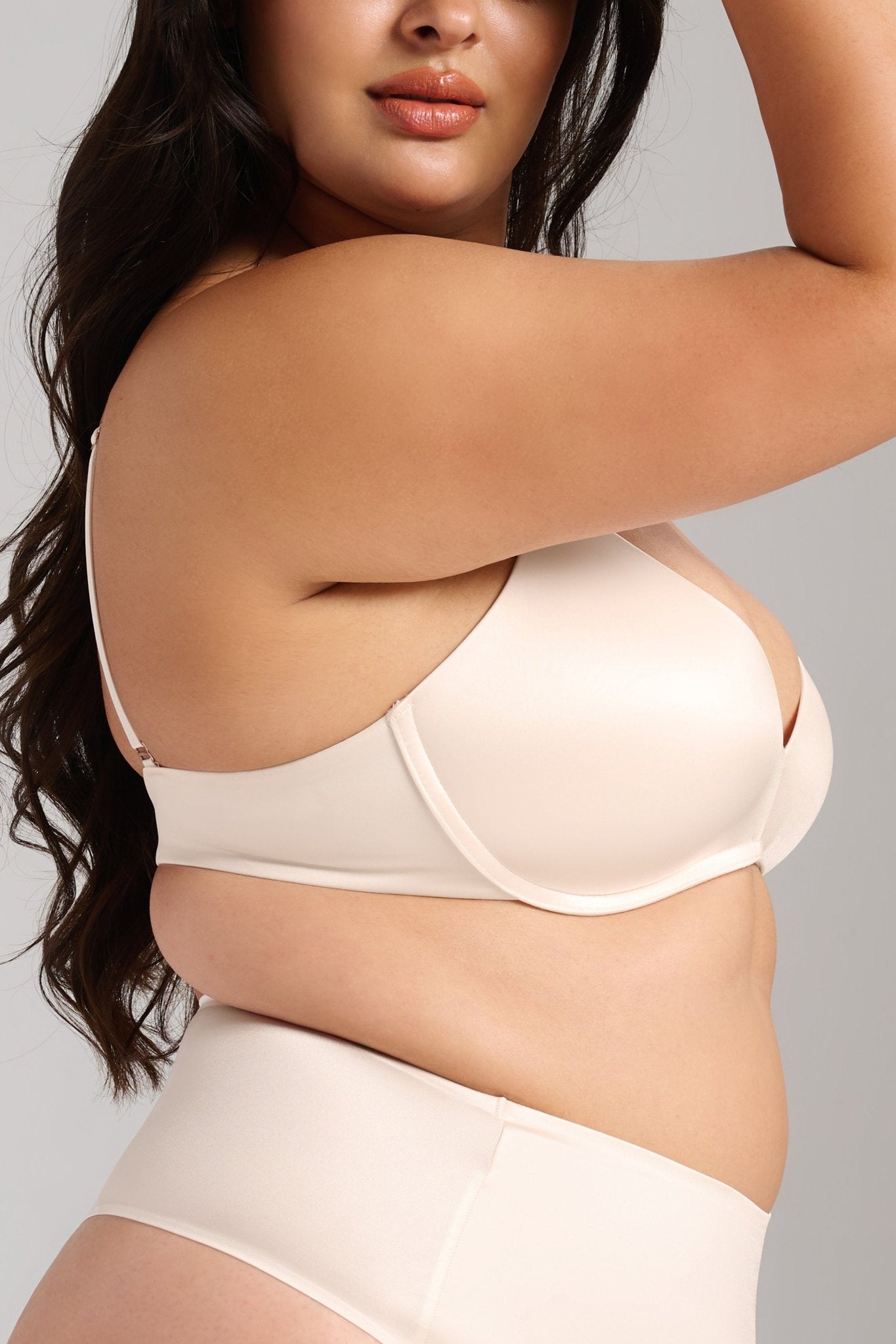 Smooth Satin Luxe Lift Bra - Siella - Color: Champagne