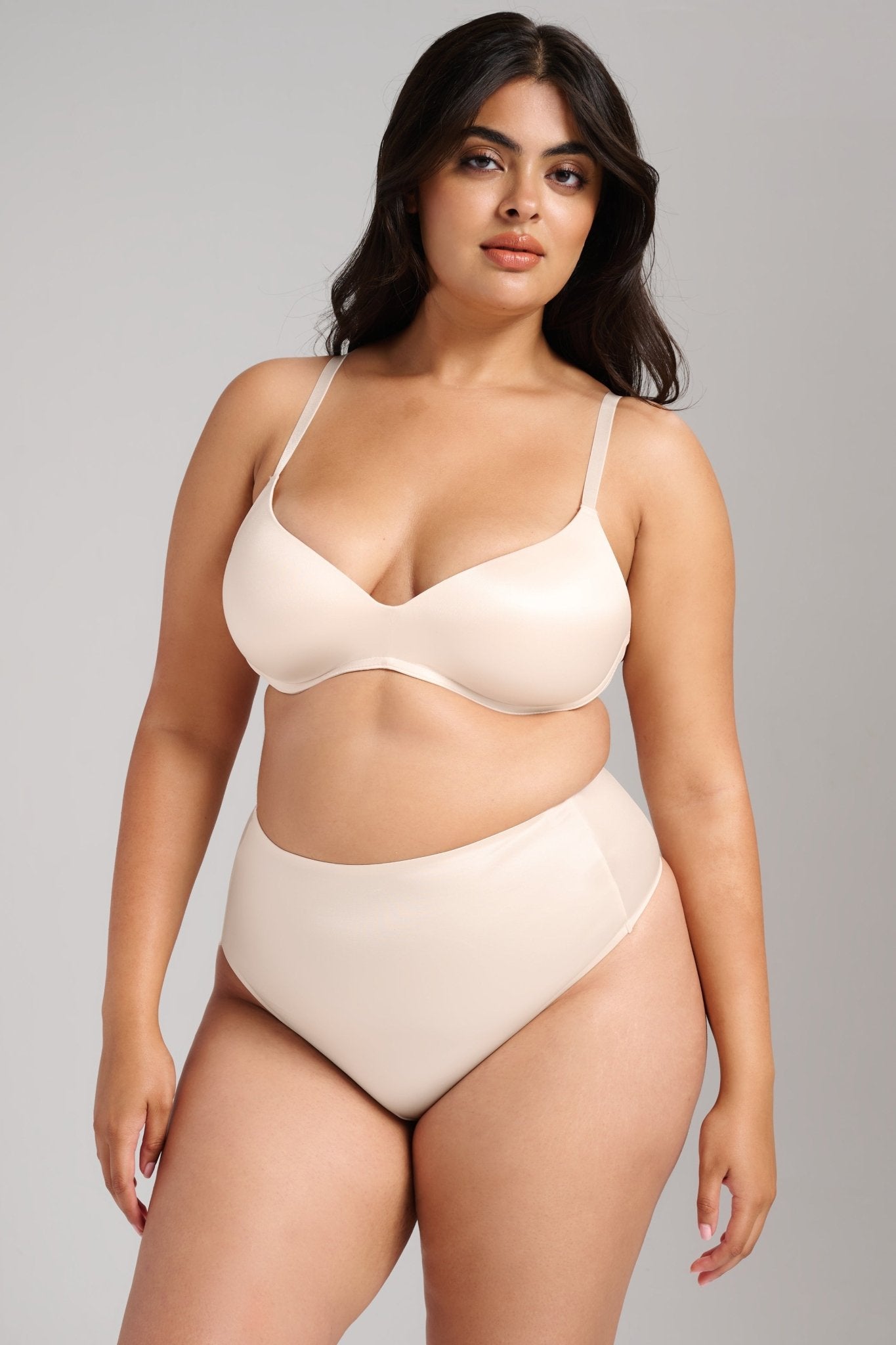 Smooth Satin Luxe Lift Bra - Siella - Color: Champagne