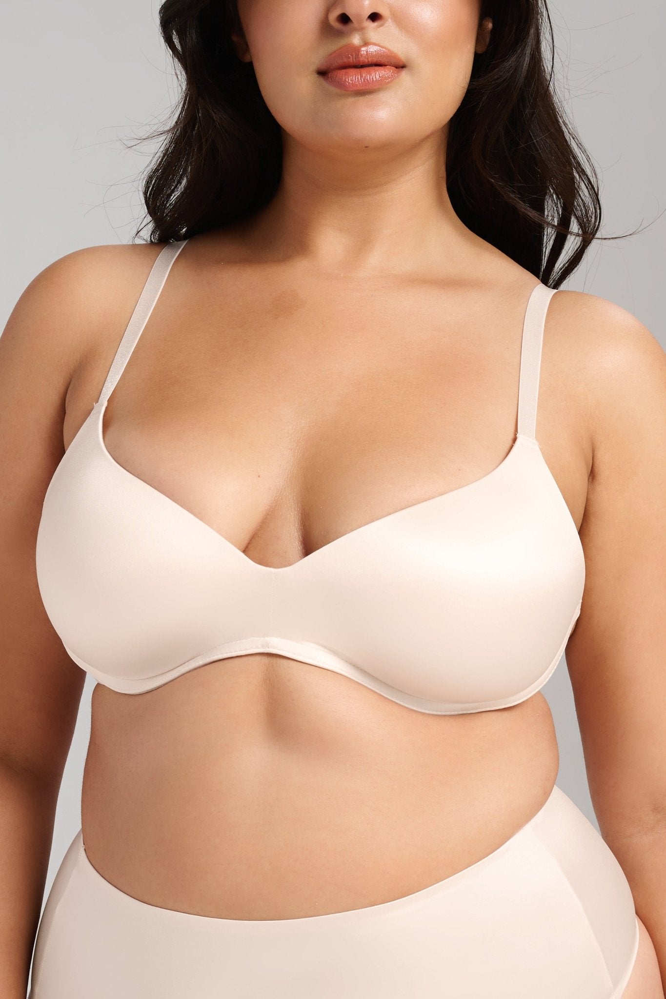 Smooth Satin Luxe Lift Bra - Siella - Color: Champagne
