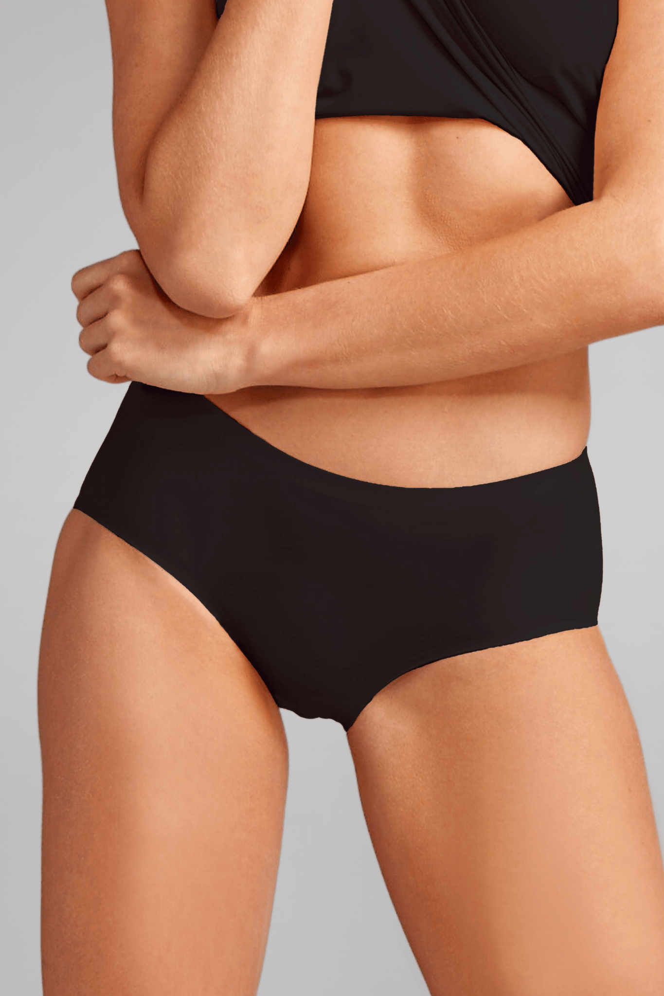 COSOMALL 6 Pack Women's Invisible Seamless Bikini Underwear Half Back  Coverage Panties (US XS, 6 Pack Seamless) at  Women's Clothing store