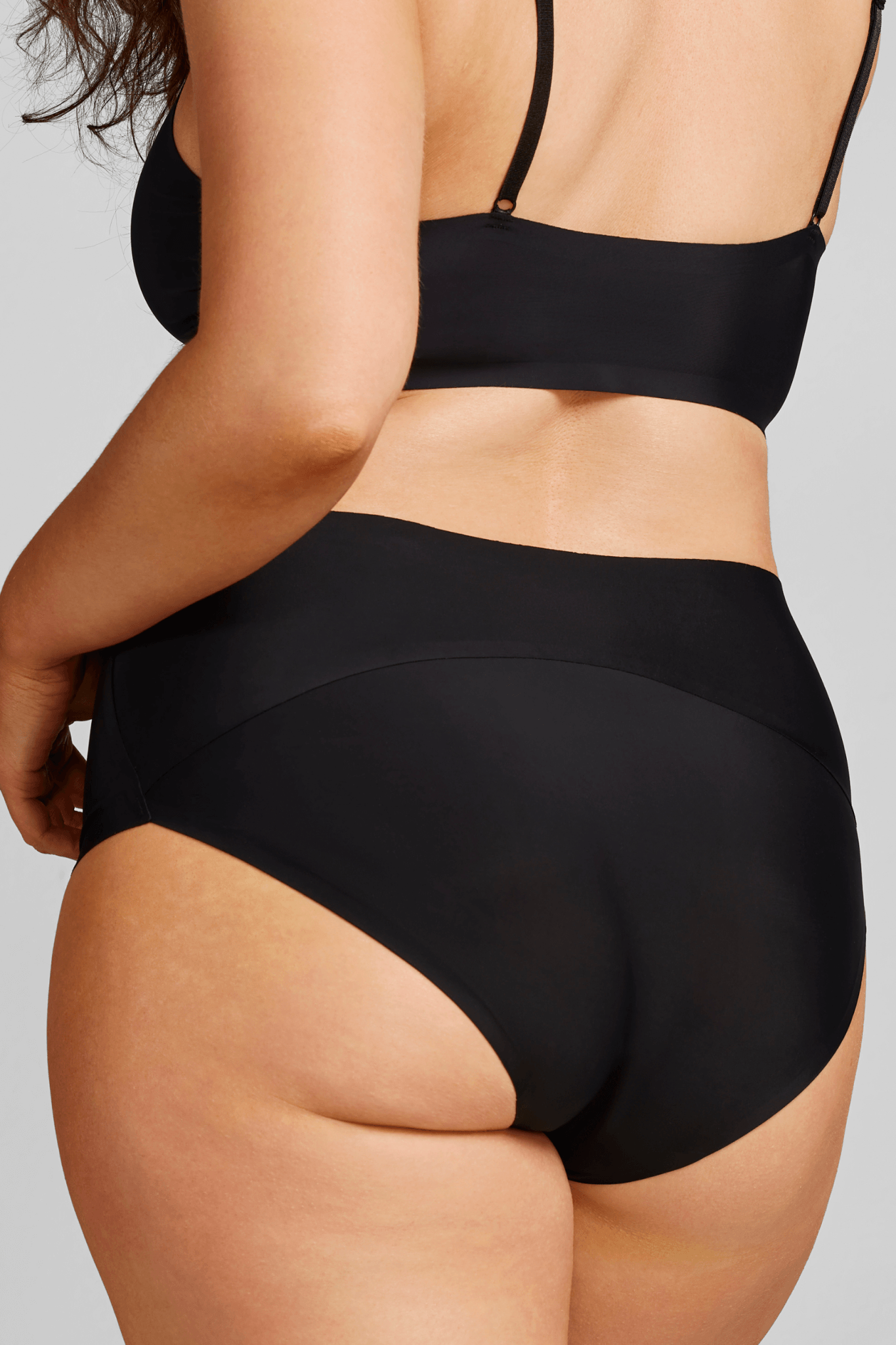 Invisible Shaping – Spanx